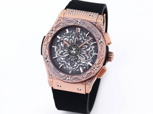 HUBLOT UBO Classic Fusion Series Wristwatch HUBLOT UBO Classic Fusion Series Wristwatch