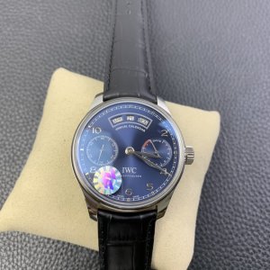 Universal Portugal 44.2 Series Portuguese Seven Mechanical Watch Universal Portugal 44.2 Series Portuguese Seven Mechanical Watch
