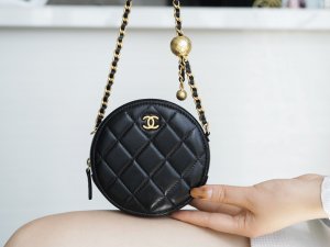 CHANEL CROSSBODY BAG black CHANEL CROSSBODY BAG black