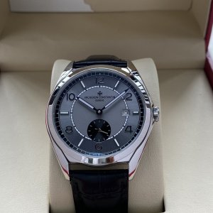 Vacheron Constantin Quai de l’Ile Collection Men’s Luxury Watch Vacheron Constantin Quai de l’Ile Collection Men’s Luxury Watch