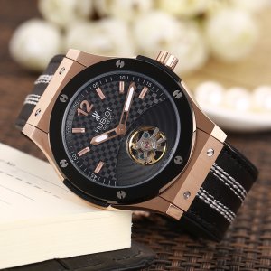 Hublot Men’s Mechanical Wristwatch Hublot Men’s Mechanical Wristwatch