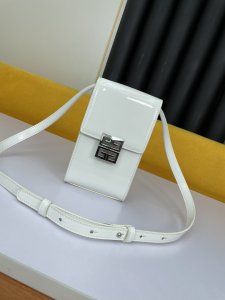 Givenchy Crossbody Bag white Givenchy Crossbody Bag white