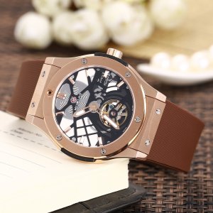 Hublot Men’s Mechanical Wristwatch Hublot Men’s Mechanical Wristwatch