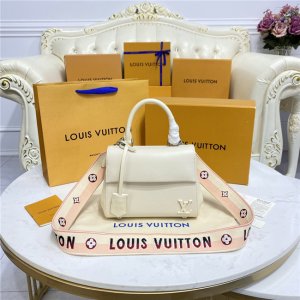 Louis Vuitton Cluny Mini Epi Leather Quartz Louis Vuitton Cluny Mini Epi Leather Quartz