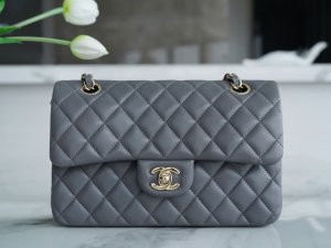 SMALL CLASSIC HANDBAG SMALL CLASSIC HANDBAG