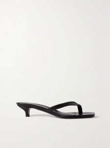 Leather flip flops Leather flip flops