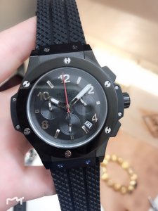 Hublot Men’s Mechanical Wristwatch Hublot Men’s Mechanical Wristwatch