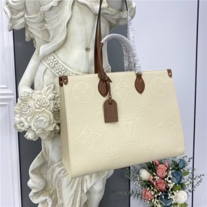 Louis Vuitton Onthego GM Monogram Empreinte Leather Beige Louis Vuitton Onthego GM Monogram Empreinte Leather Beige