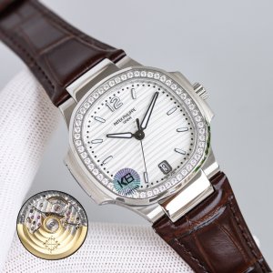 Patek Philippe Elegant Parrot Spiral Strap Women’s Watch PP7118 Patek Philippe Elegant Parrot Spiral Strap Women’s Watch PP7118