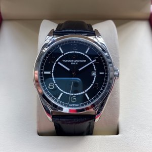 Vacheron Constantin Quai de l’Ile Collection Men’s Luxury Watch Vacheron Constantin Quai de l’Ile Collection Men’s Luxury Watch