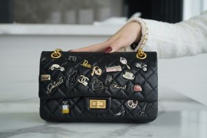 Chanel HANDBAG black Chanel HANDBAG black