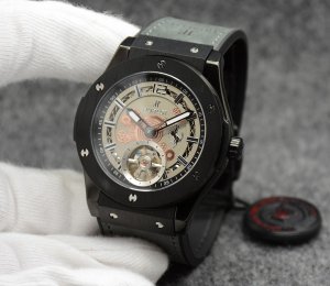 HUBLOT UBO Mechanical Men’s Wristwatch HUBLOT UBO Mechanical Men’s Wristwatch
