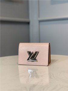 Louis Vuitton Twist Multicartes Card Holder Rose Ballerine Louis Vuitton Twist Multicartes Card Holder Rose Ballerine