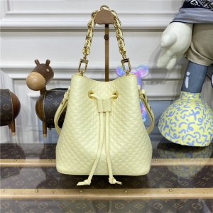 Louis Vuitton NeoNoe BB M22599 Louis Vuitton NeoNoe BB M22599