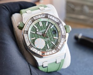 Audemars Piguet 15710ST.OO.A002CA.01 Royal Oak Offshore Men’s Mechanical Watch Audemars Piguet 15710ST.OO.A002CA.01 Royal Oak Offshore Men’s Mechanical Watch
