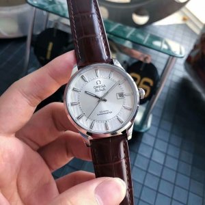 Omega Three-Hand Simple Business Men’s Watch Omega Three-Hand Simple Business Men’s Watch