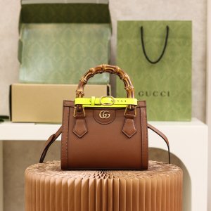 GUCCI DIANA MINI TOTE BAG GUCCI DIANA MINI TOTE BAG