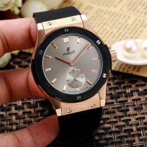 Hublot Men’s Mechanical Wristwatch Hublot Men’s Mechanical Wristwatch