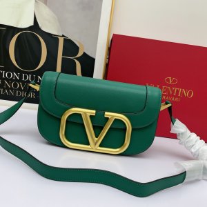 Valentino Garavani MAXI Crossbody Bag green Valentino Garavani MAXI Crossbody Bag green
