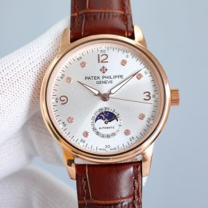 The Patek Philippe TW2022 Men’s Fine Watch The Patek Philippe TW2022 Men’s Fine Watch