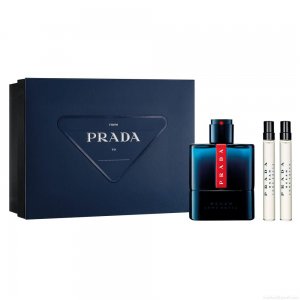 Kit Perfume Prada Luna Rossa Eau de Toilette Masculino 100 ml + 2 Miniaturas 10 ml Kit Perfume Prada Luna Rossa Eau de Toilette Masculino 100 ml + 2 Miniaturas 10 ml