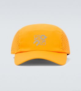 Loewex On logo baseball cap Loewex On logo baseball cap