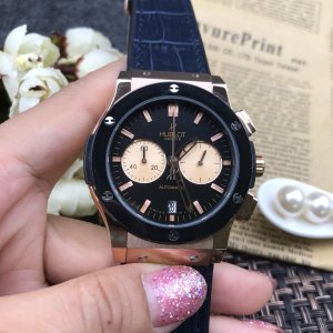 Hublot Men’s Mechanical Wristwatch Hublot Men’s Mechanical Wristwatch