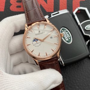 Jaeger-LeCoultre Men’s Fine Watch Jaeger-LeCoultre Men’s Fine Watch