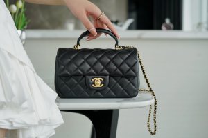 Chanel HANDBAG black Chanel HANDBAG black