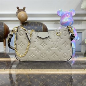 Louis Vuitton Easy Pouch On Strap M81862 Turtledove Louis Vuitton Easy Pouch On Strap M81862 Turtledove