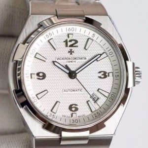 Vacheron Constantin Overseas Collection Men’s 3-Hand Mechanical Wristwatch Vacheron Constantin Overseas Collection Men’s 3-Hand Mechanical Wristwatch