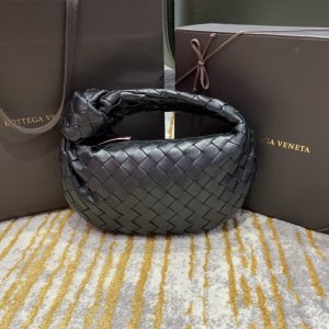 BOTTEGA VENETA HANDBAG Black BOTTEGA VENETA HANDBAG Black