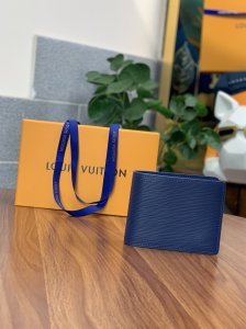 Louis Vuitton Ripple Light Blue Multiple Short Wallet Louis Vuitton Ripple Light Blue Multiple Short Wallet