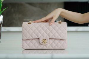 CLASSIC HANDBAG CLASSIC HANDBAG