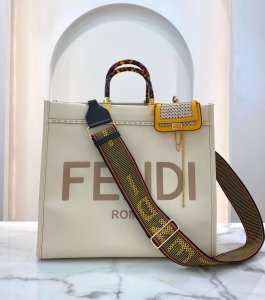 Fendi Large Sunshine Tote Ivory Bag Fendi Large Sunshine Tote Ivory Bag