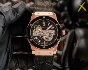 HUBLOT Mechanical Men’s Watch HUBLOT Mechanical Men’s Watch