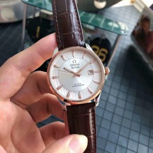 Omega Three-Hand Simple Business Men’s Watch Omega Three-Hand Simple Business Men’s Watch