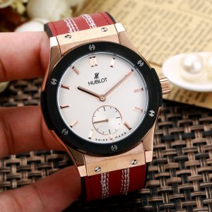 Hublot Men’s Mechanical Wristwatch Hublot Men’s Mechanical Wristwatch