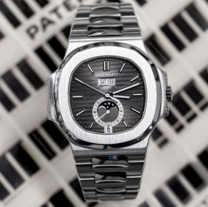 Patek Philippe Elegant Sports Nautilus Series (Parrot Fish) 5726 Annual Calendar Watch Patek Philippe Elegant Sports Nautilus Series (Parrot Fish) 5726 Annual Calendar Watch