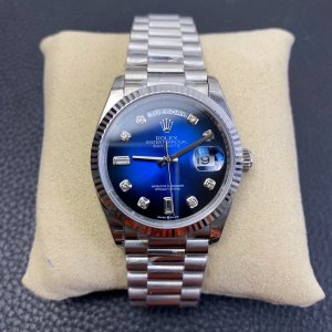 Rolex Datejust 36 Series, Sunday Diary Prestigious Edition Rolex Datejust 36 Series, Sunday Diary Prestigious Edition