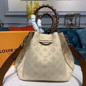 Louis Vuitton Girolata Mahina Creme Louis Vuitton Girolata Mahina Creme