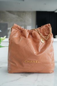 CHANEL HANDBAG Caramel color CHANEL HANDBAG Caramel color