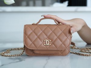 CHANEL HANDBAG Caramel color CHANEL HANDBAG Caramel color