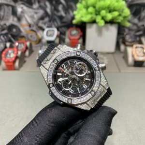 Hublot BIG BANG series wristwatch Hublot BIG BANG series wristwatch
