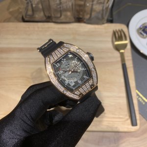 Richard Mille RM010, a new special edition watch with innovative hollow design Richard Mille RM010, a new special edition watch with innovative hollow design