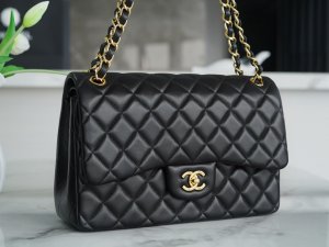 LARGE CLASSIC HANDBAG LARGE CLASSIC HANDBAG