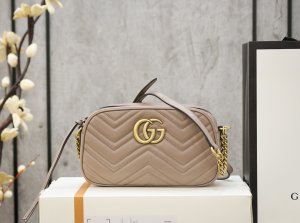 GG MARMONT SMALL SHOULDER BAG GG MARMONT SMALL SHOULDER BAG