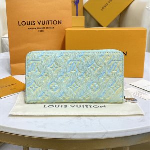 Louis Vuitton Zippy Wallet Green Louis Vuitton Zippy Wallet Green