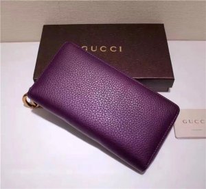 Gucci GG Marmont Purple Leather Wallet Gucci GG Marmont Purple Leather Wallet
