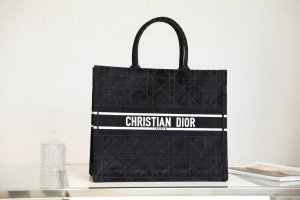 CHRISTIAN DIOR BOOK TOTE BAG CHRISTIAN DIOR BOOK TOTE BAG